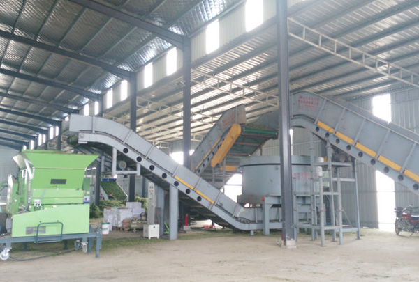 德人牧業(yè)年產(chǎn)10萬(wàn)噸牧草加工生產(chǎn)線